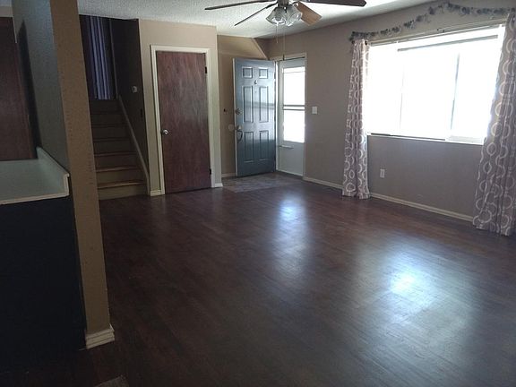 5th image of 3617 Windflower Cir