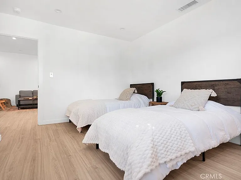 14868 Envoy St — Photo 14