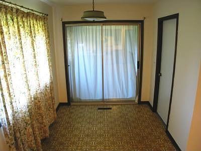 2nd image of 10S040 Meadow Ln