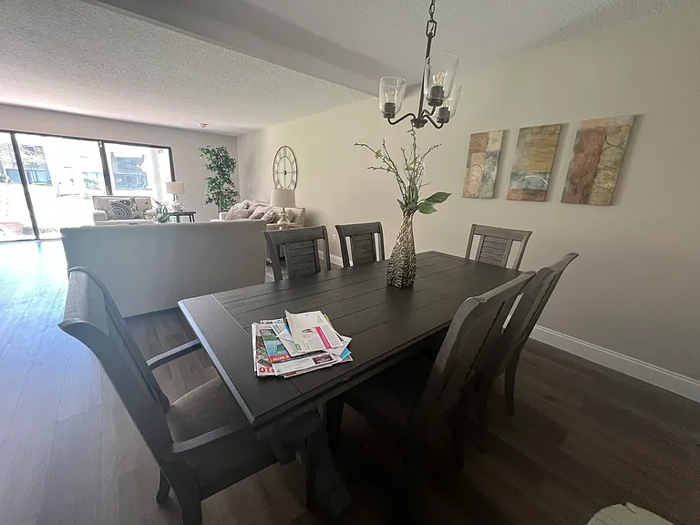 7908 Los Robles Ct — Photo 13