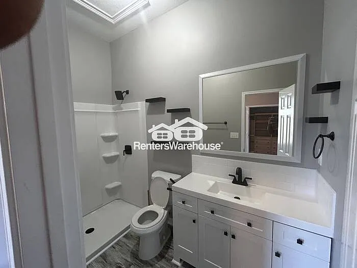144 Waters Edge Ln — Photo 14
