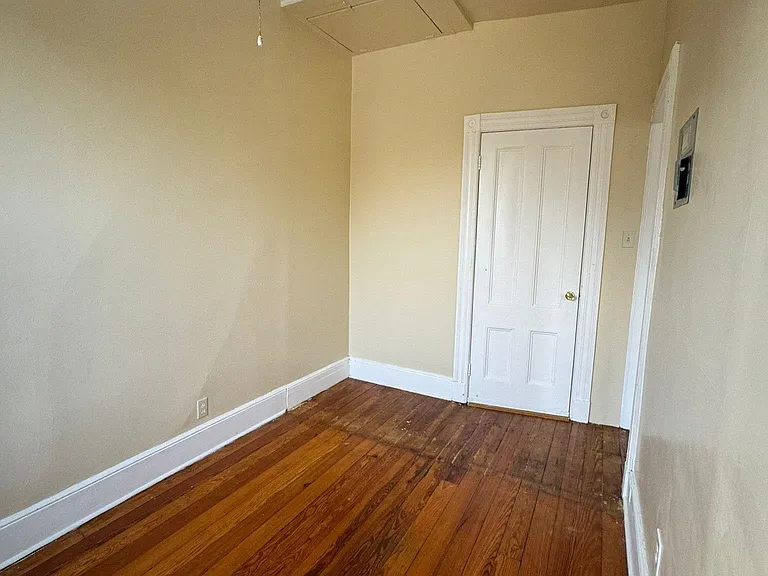 107 Poplar St #1 — Photo 7