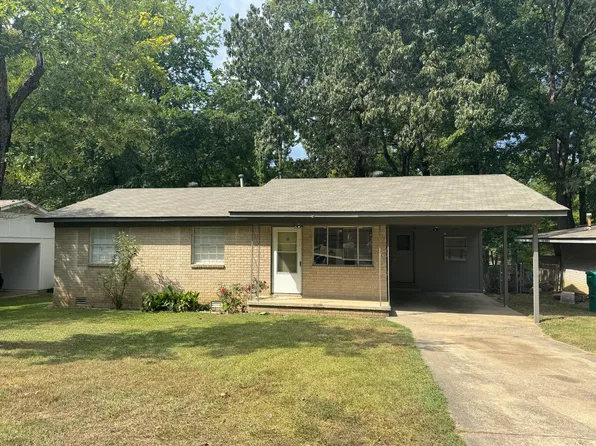 9100 Longacre Dr, Little Rock, AR 72205