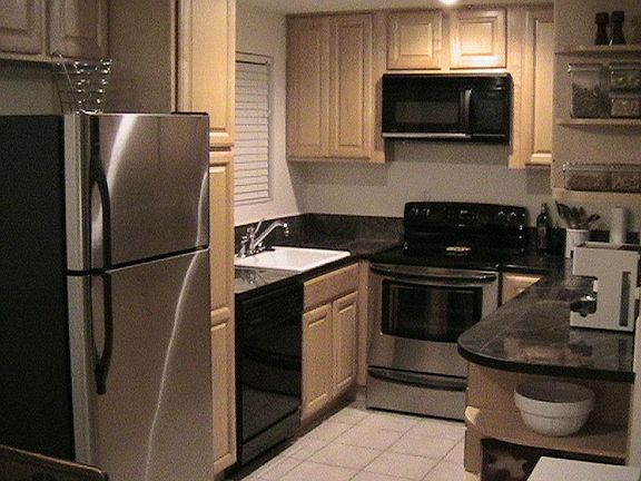 3rd image of 13760 NE 74th St
