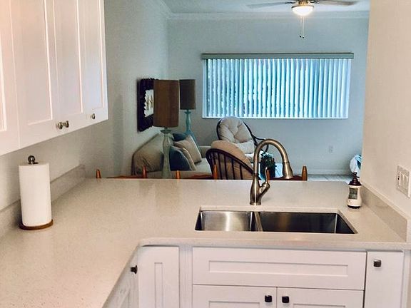 5th image of 417 Ocean Park Ln #V145