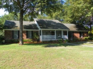 108 Sunrise Dr, Eufaula, AL 36027