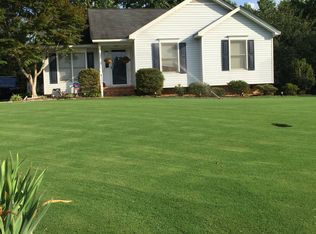 108 Rochester Ct, Easley, SC 29640