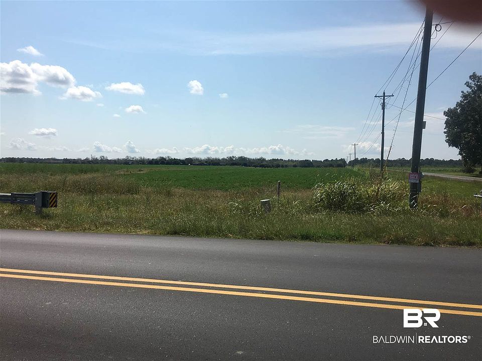 1st image of 32 County Rd