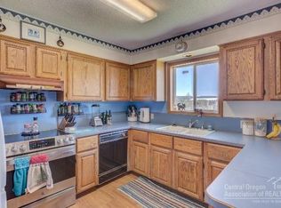 686 NW Reata Rd, Prineville, OR 97754