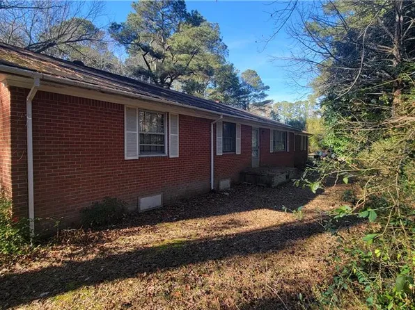 1465 Lotus Dr, Virginia Beach, VA 23456