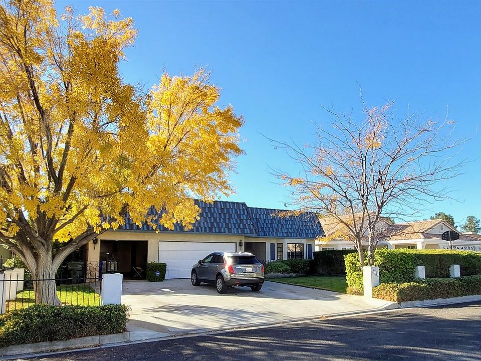 1st image of 15207 Little Bow Ln