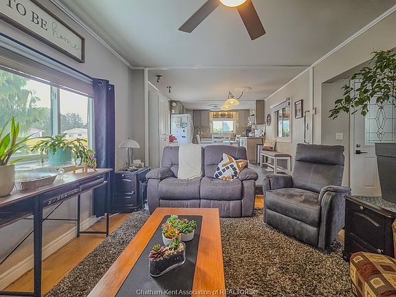 5th image of 22220 Charing Cross Rd #21