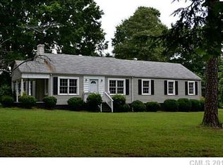 911 Salem Church Rd, Lincolnton, NC 28092