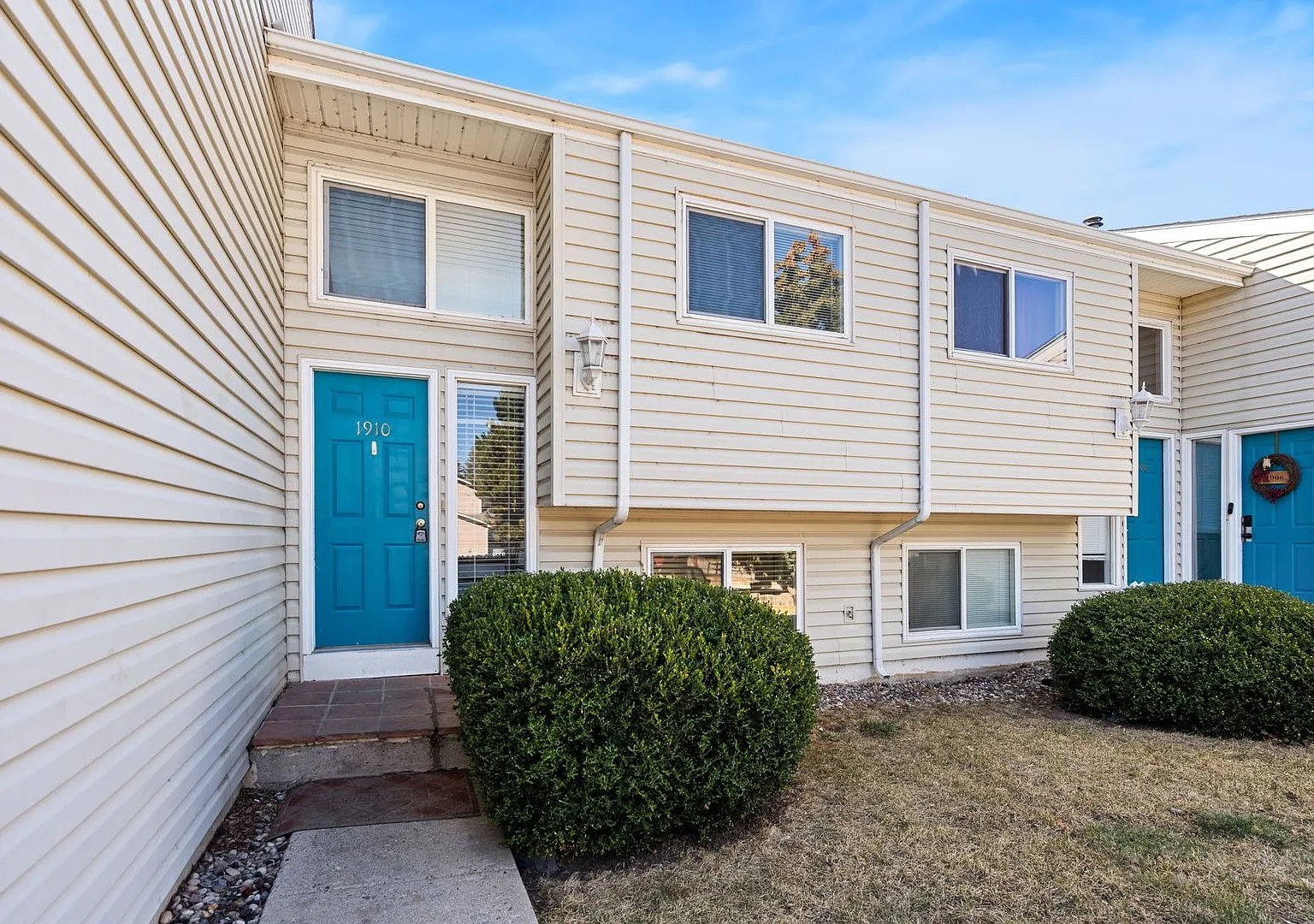 2 bedroom, 1 bathroom in Loveland. — Photo 2