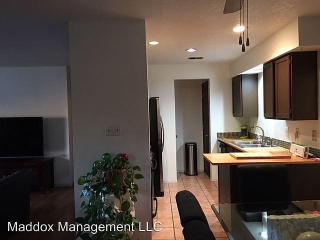 1st image of 5801 Lowell St NE APT 26D