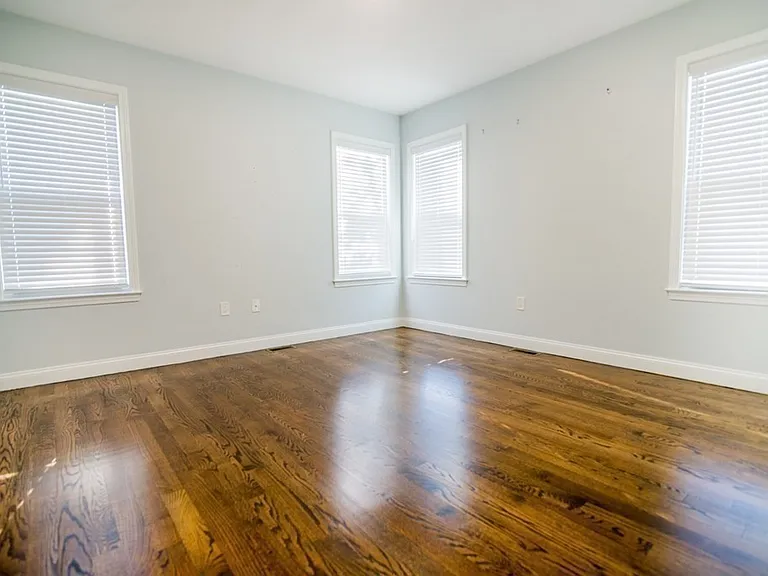 757 Washington St #1 — Photo 16