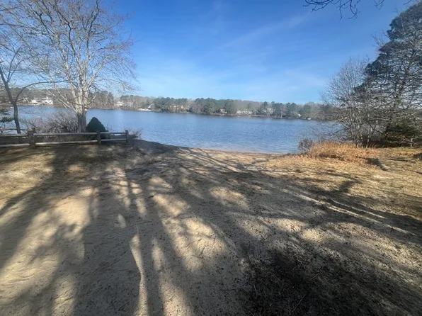 23 Town Hall Avenue, South Yarmouth, MA 02664