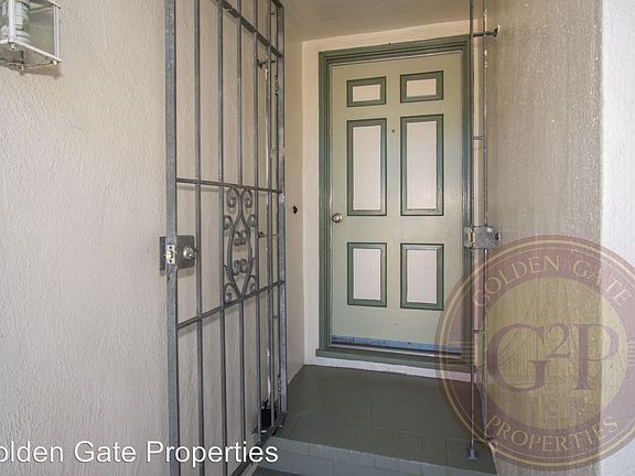 4th image of 165 Gladstone Dr