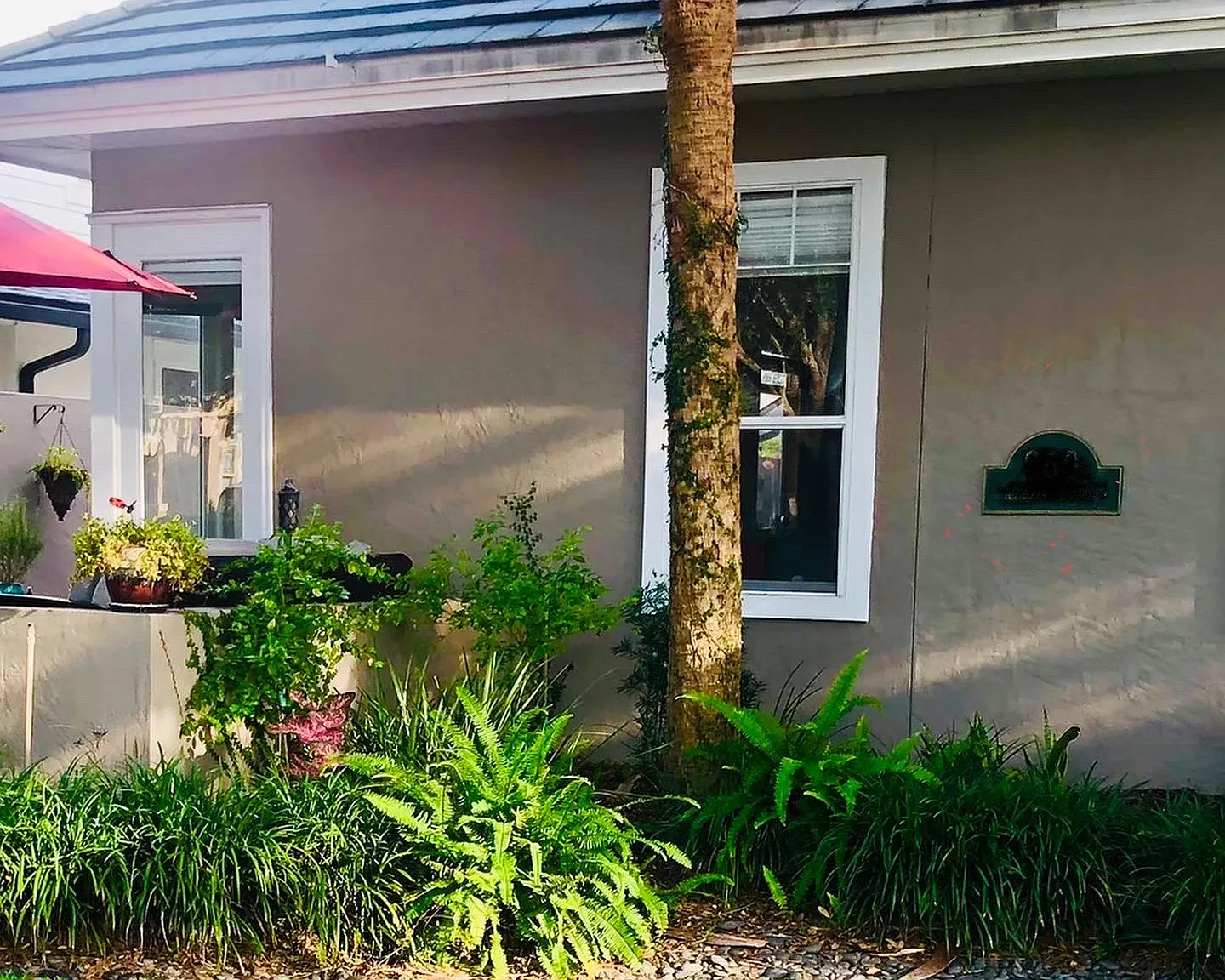 1 bed, 1647 sqft, $1,800 — Photo 2