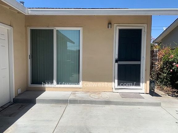 2nd image of 3581 Brookdale Dr
