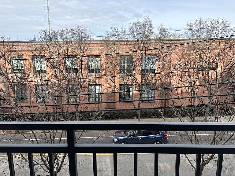 915 Glenwood Apartments on the Beltline — Photo 161