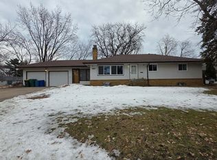 5530 Halifax Ave N, Brooklyn Center, MN 55429