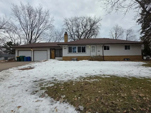 5530 Halifax Ave N, Brooklyn Center, MN 55429