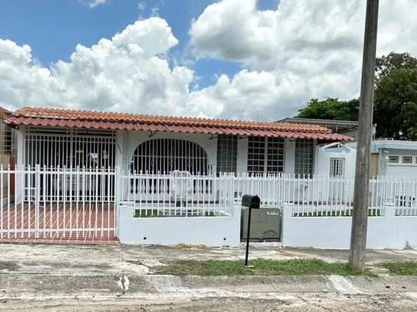 5340 Sagitada Jardines Del Caribe Dr, Ponce, PR 00731