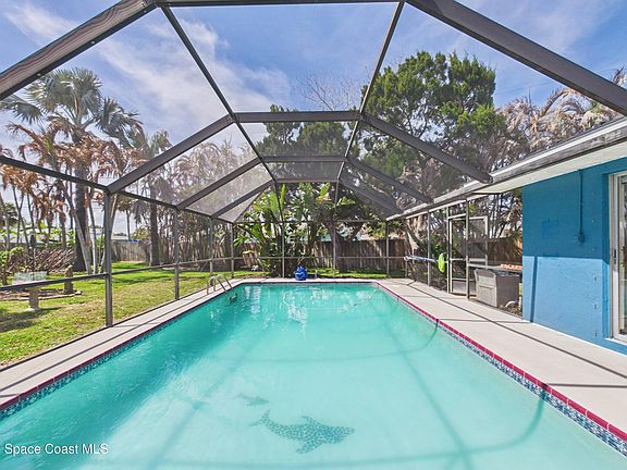 2nd image of 280 Coral Way W