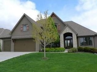 1900 NE 106th Ter, Kansas City, MO 64155