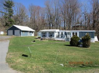 46928 Dingman Point Rd, Alexandria Bay, NY 13607