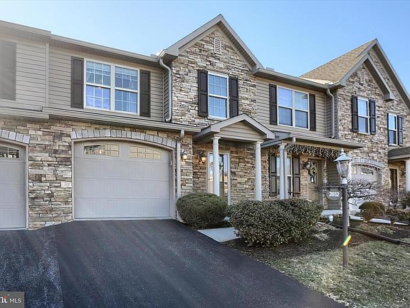 3rd image of 2652 Gracie Dr