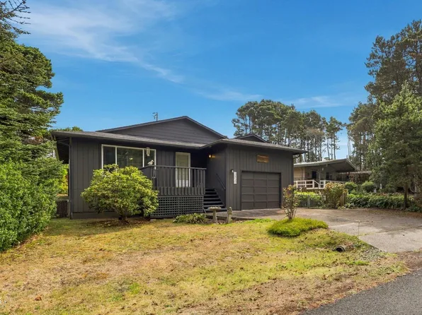 5850 Hacienda Ave, Lincoln City, OR 97367