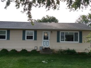 N5782 Lake Park Dr, Onalaska, WI 54650