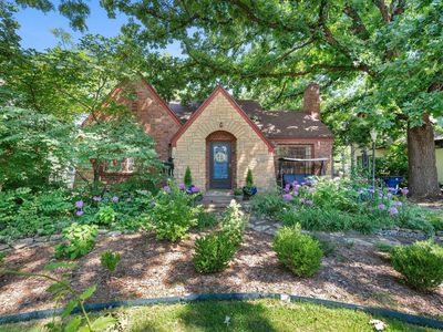 704 E 4th St, Newton, KS, 67114