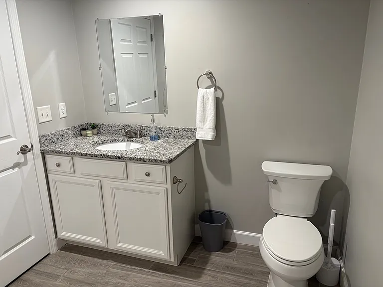 5843 Harrison Ave #201 — Photo 6