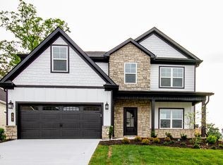 101 Thomas Pointe Ln, Maryville, TN 37803