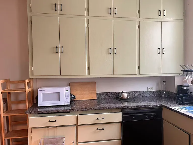 208 W Main St — Photo 15
