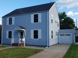 310 W 1st St, North Platte, NE 69101