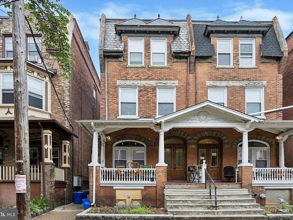 1st image of 222 Buckingham Pl