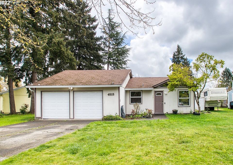 1st image of 4918 SE Montego Dr