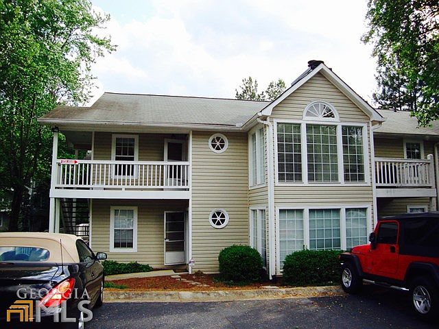 1st image of 905 Countryside Pl SE