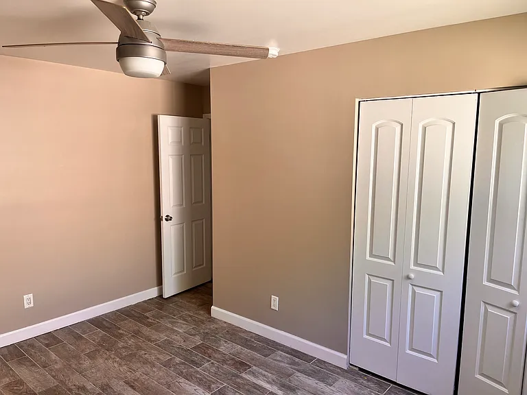 1053 Stevenson St — Photo 6