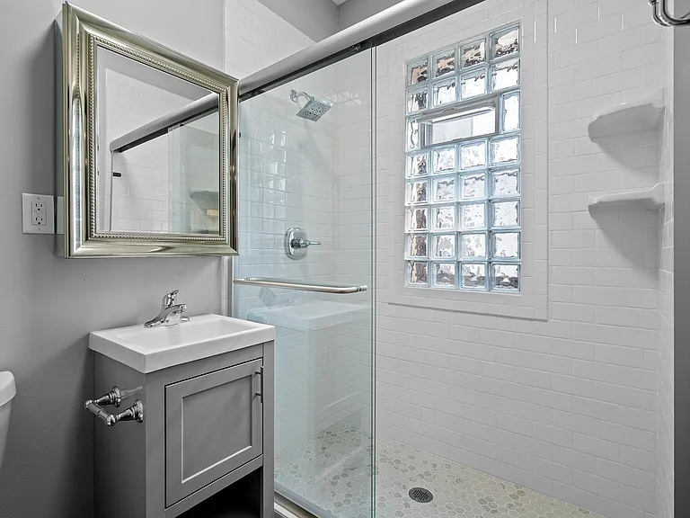 Brownstones Classic — Photo 5