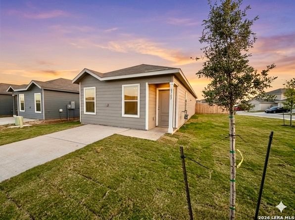 6707 Chert Chase