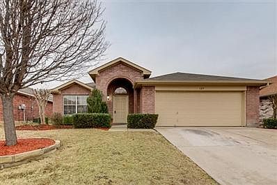 1st image of 329 Tioga Dr