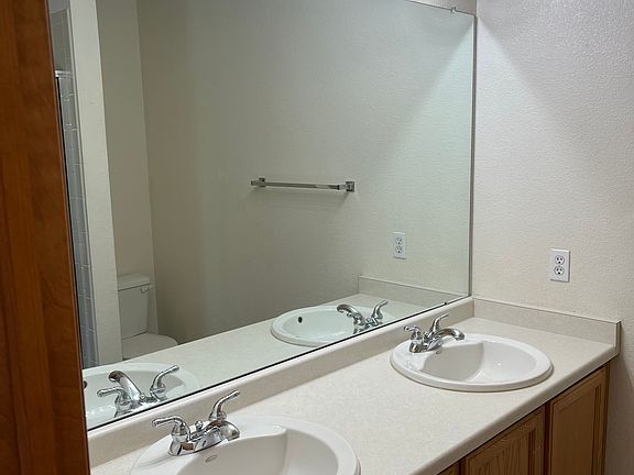 Dual vanity in primary bathroom