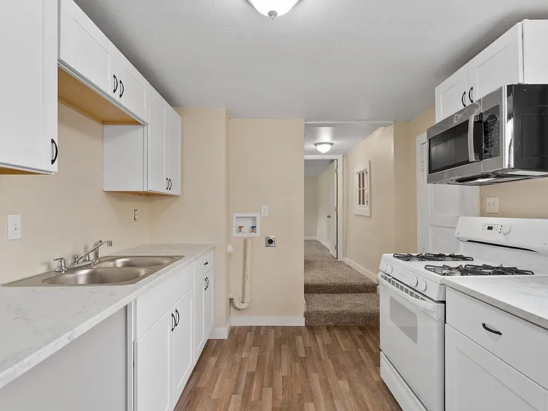 3552 W 53rd Ave — Photo 4