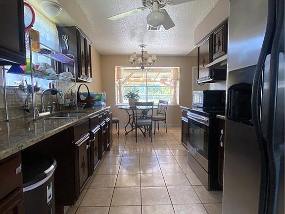 5th image of 2348 Oakmere Dr