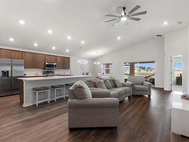 2852 San Marco Way — Photo 14